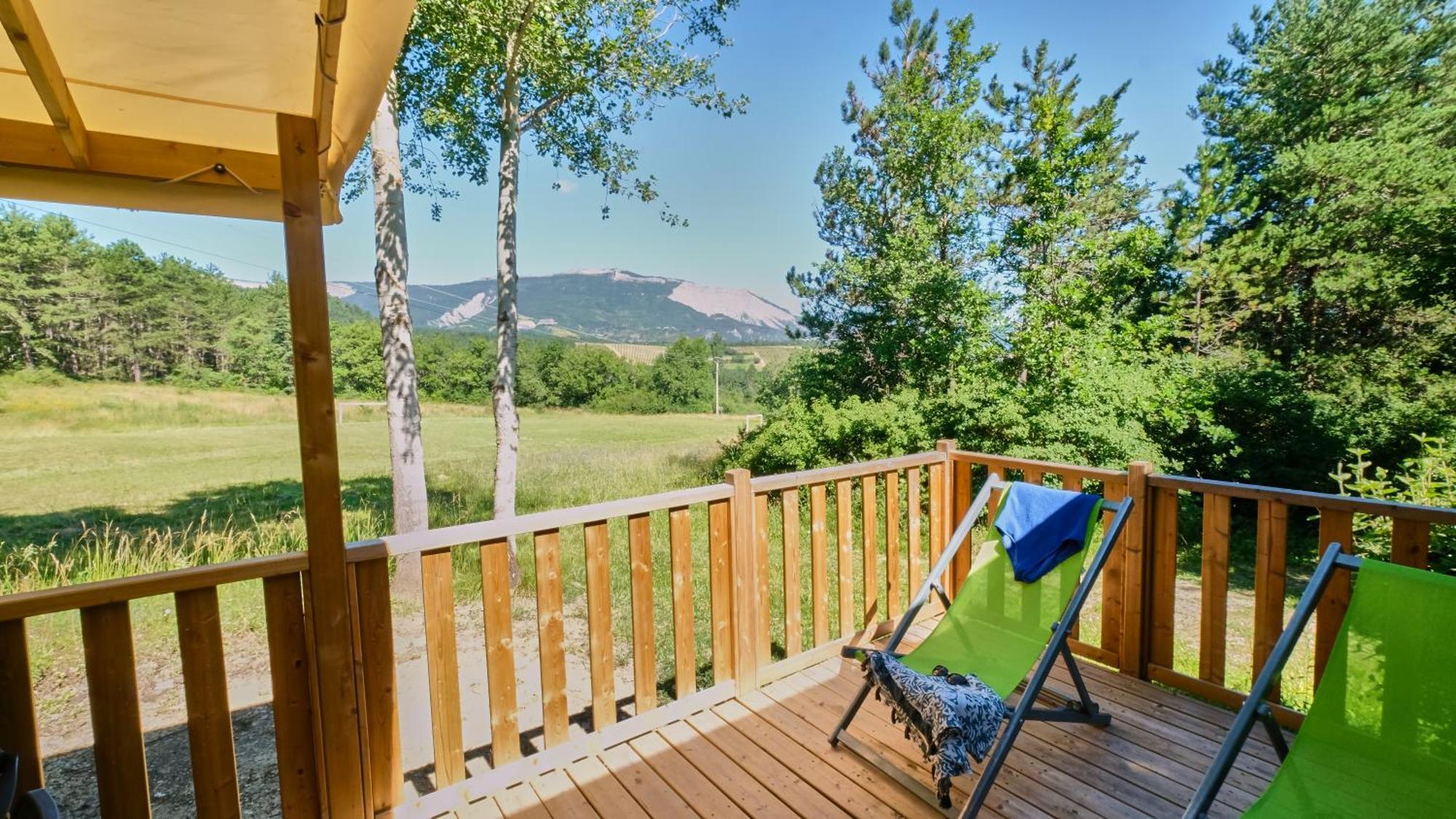 Camping Le Couriou Recoubeau-Jansac エクステリア 写真