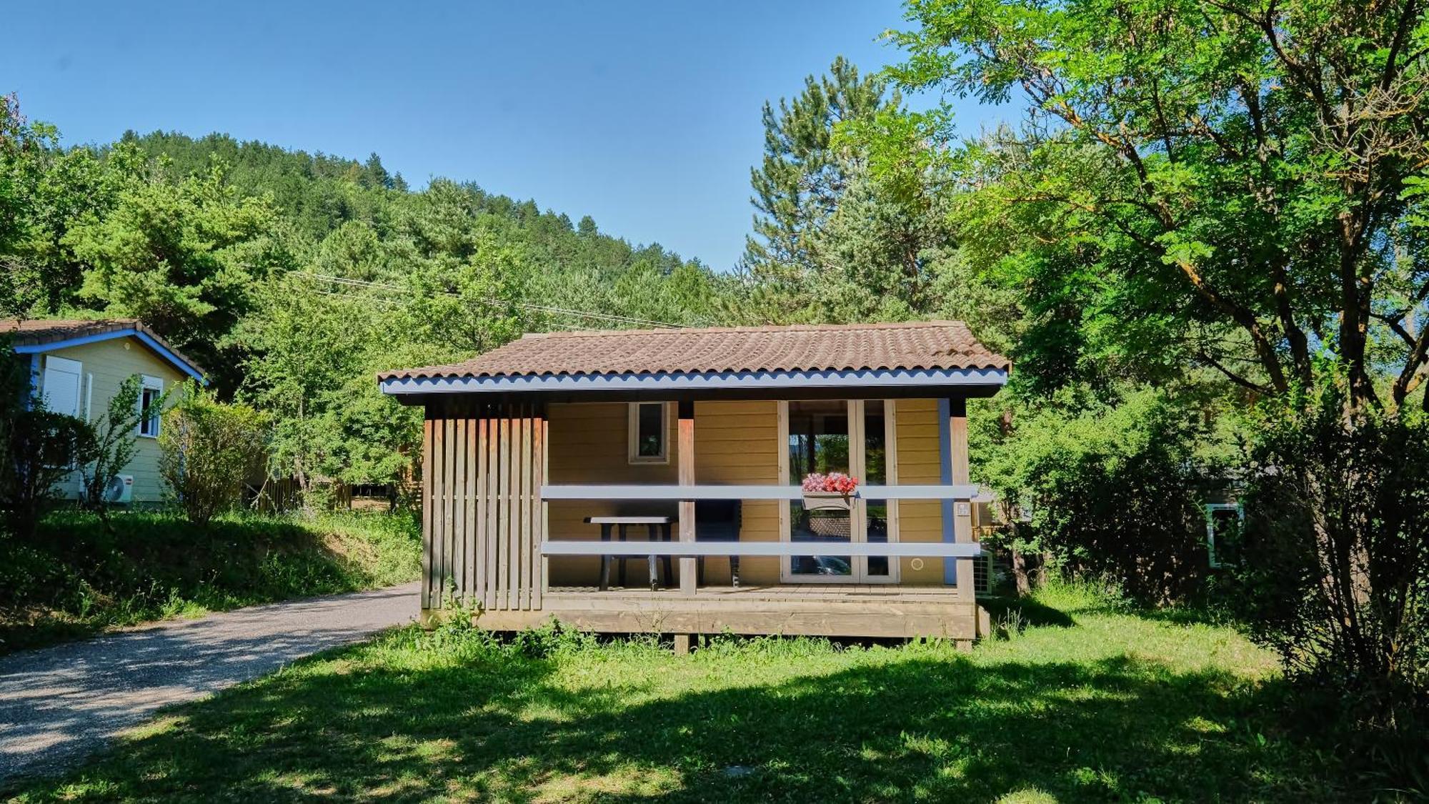 Camping Le Couriou Recoubeau-Jansac エクステリア 写真