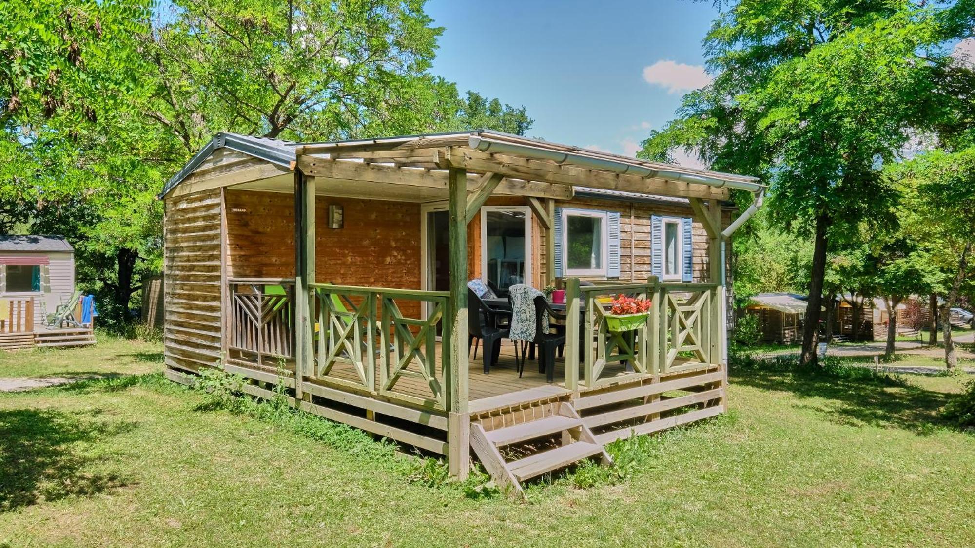 Camping Le Couriou Recoubeau-Jansac エクステリア 写真