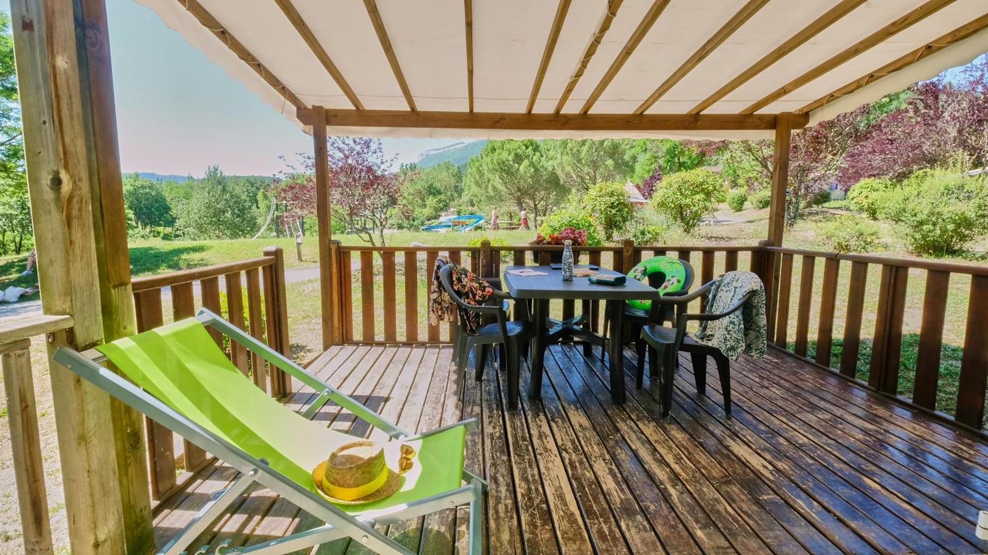 Camping Le Couriou Recoubeau-Jansac エクステリア 写真