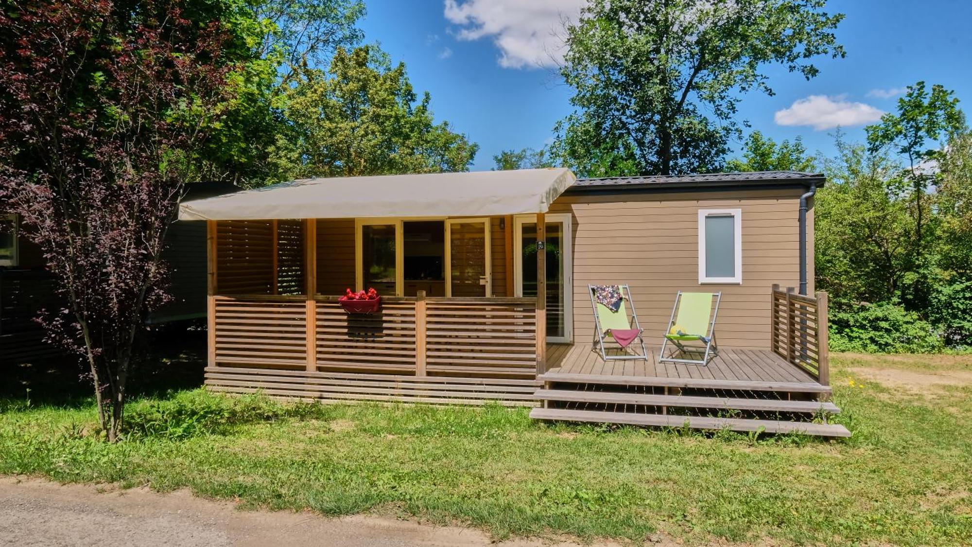 Camping Le Couriou Recoubeau-Jansac エクステリア 写真